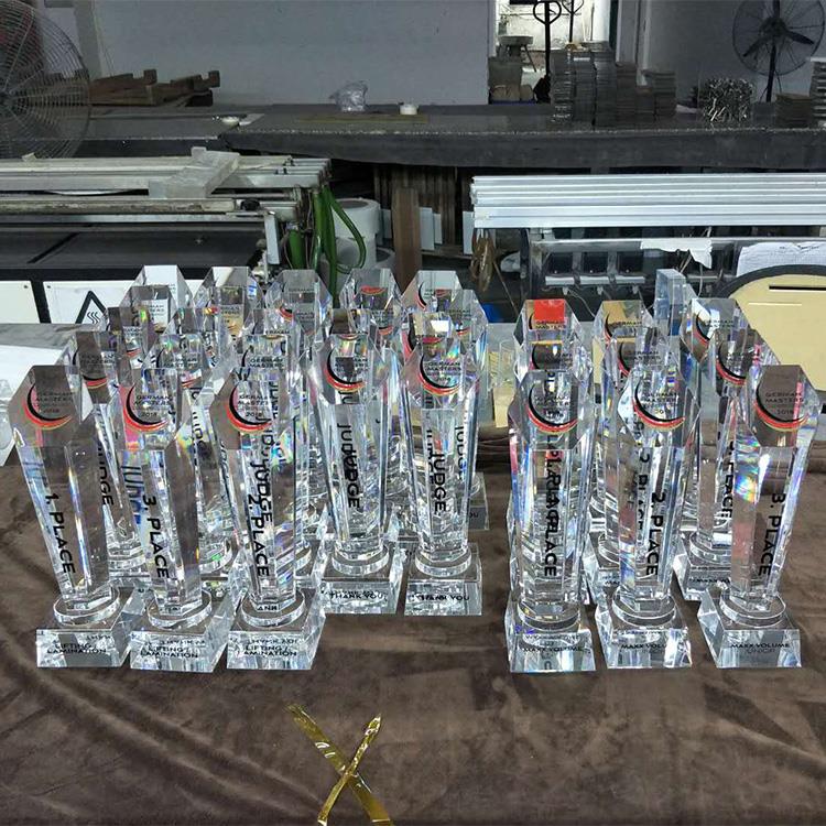 acrylic trophy1.jpg acrylic trophy1.jpg