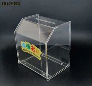 Boîte acrylique claire pour des cartes de nom